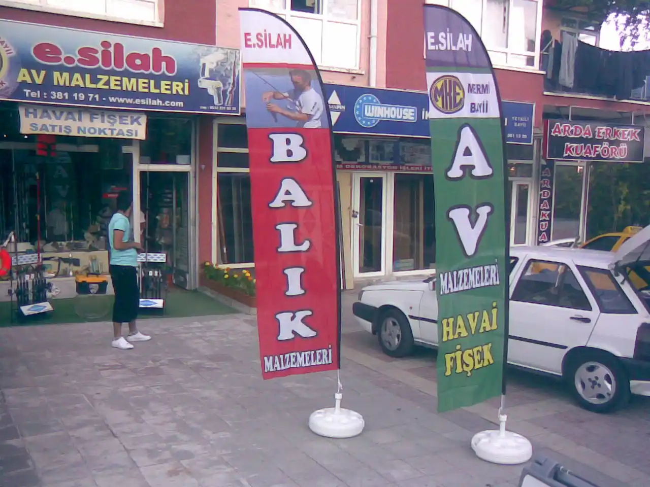 Av Malzemeleri Yelken Bayrak