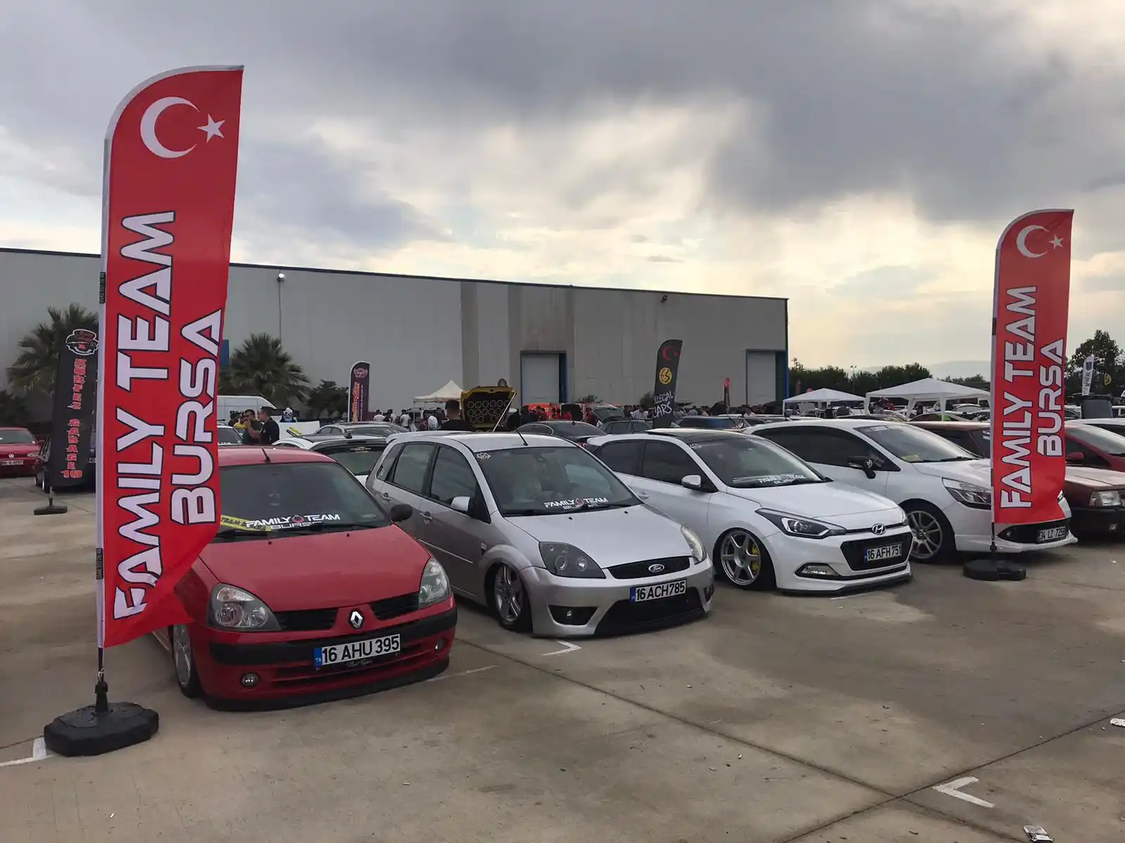 Oto Funclub Yelken Bayrağı-11