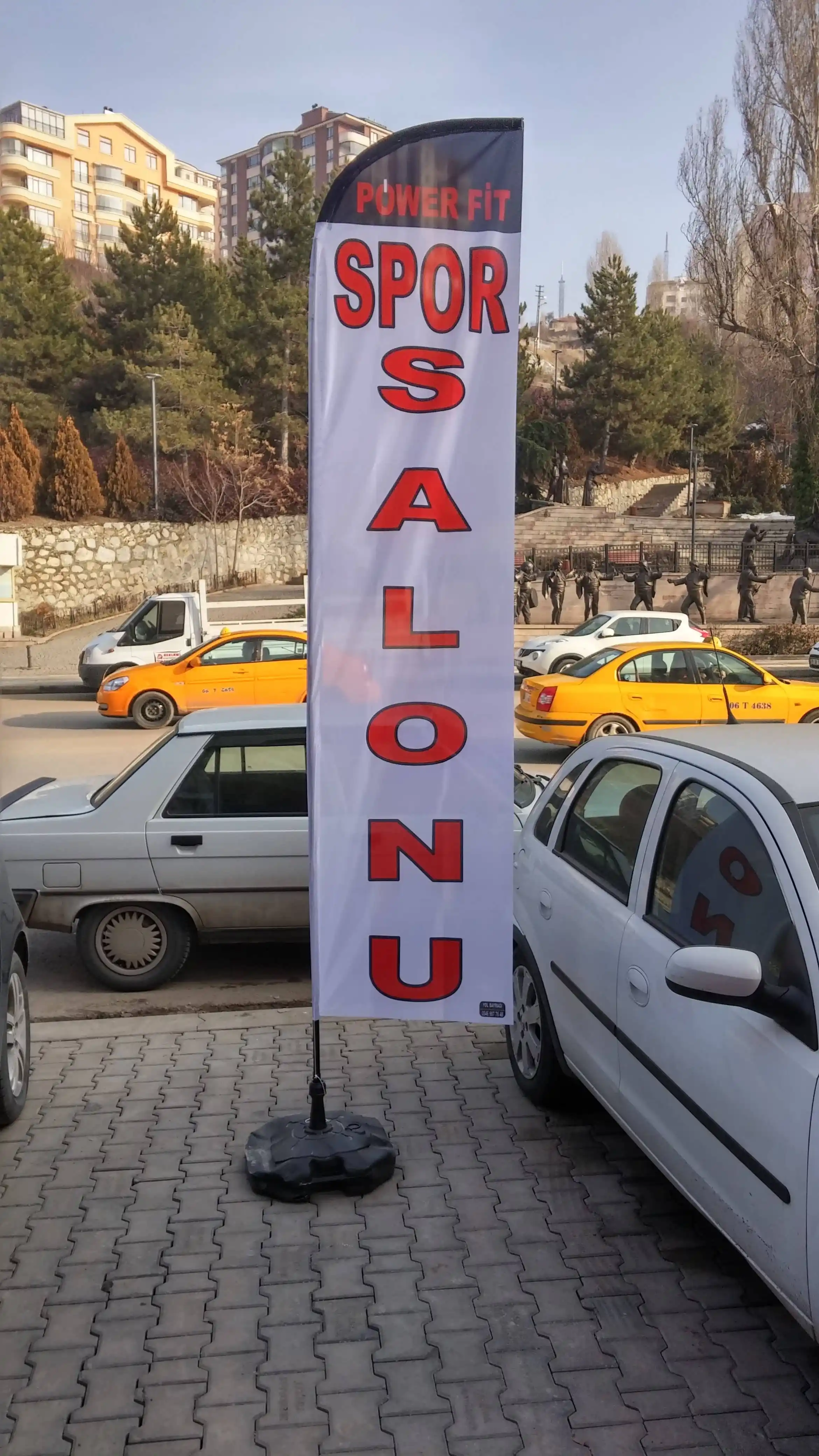 spor-salonu-yelken-bayragi-1